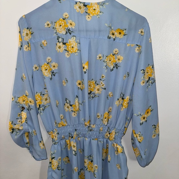 Rue21 Light Blue Blouse with Yellow Floral Design - Picture 6 of 7